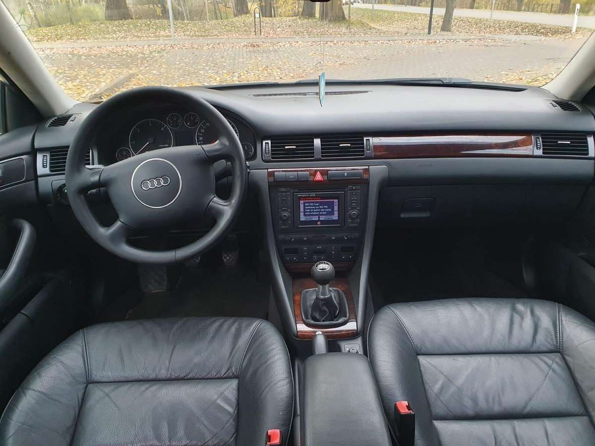 Audi A6 2004 — photo 8