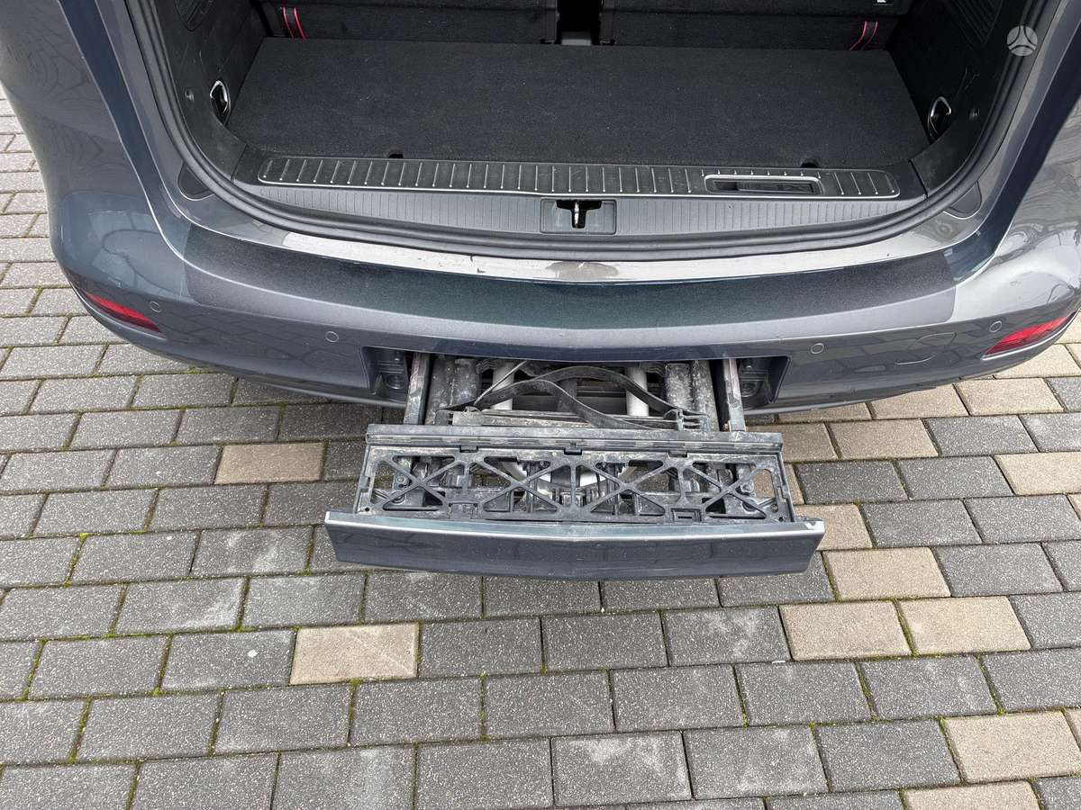 Opel Zafira 2015 — фото 20