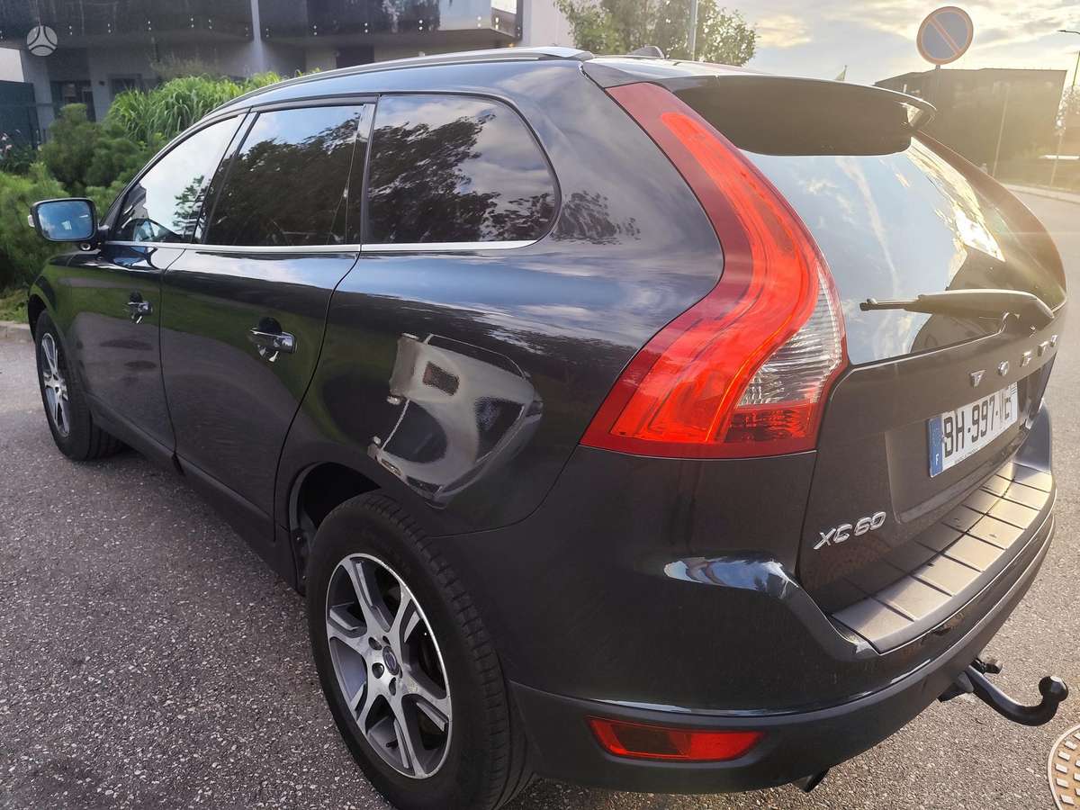 Volvo XC60 2010 — photo 6