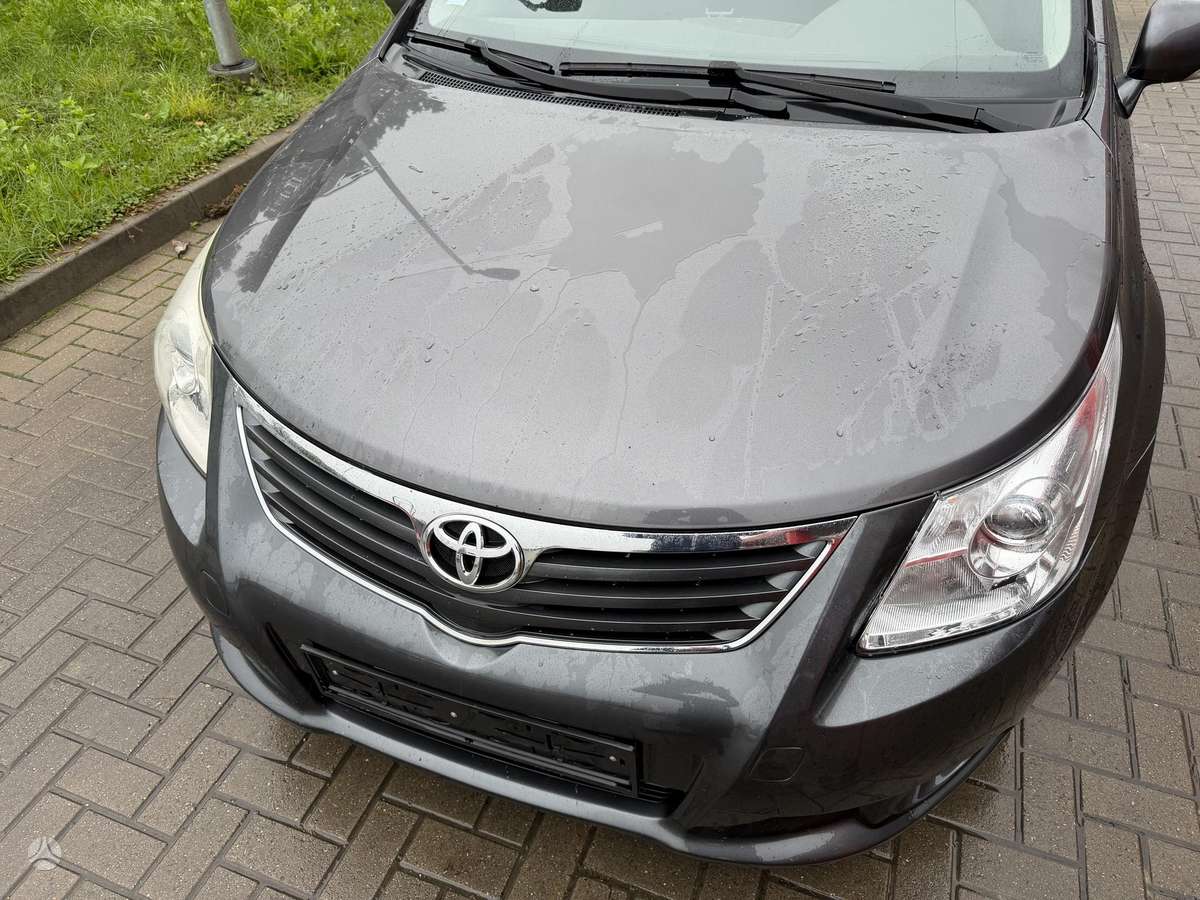 Toyota Avensis 2009 — photo 5