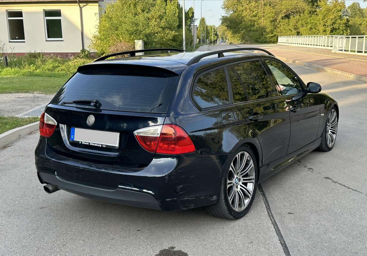 BMW 320 2008 — photo 6