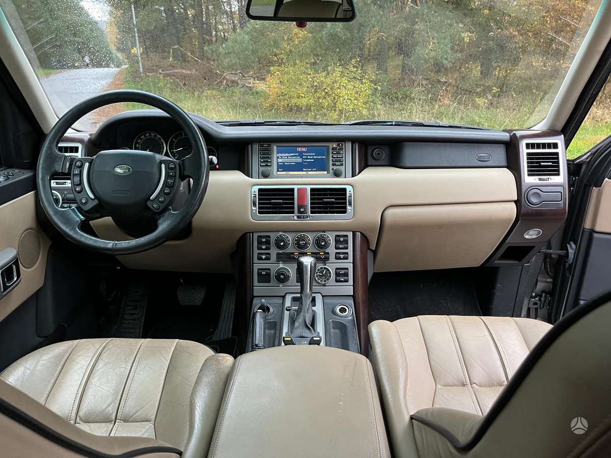 Land Rover 2004 — photo 13