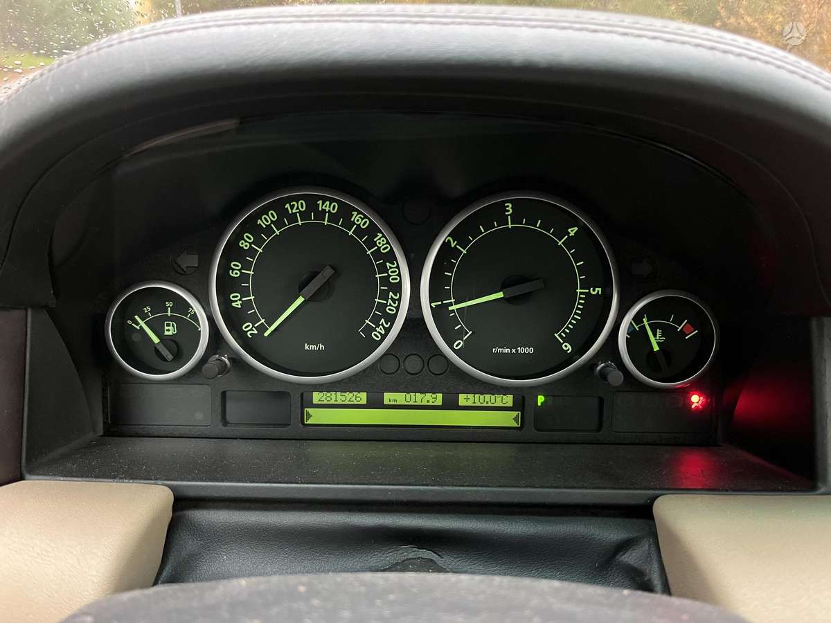 Land Rover 2004 — photo 15