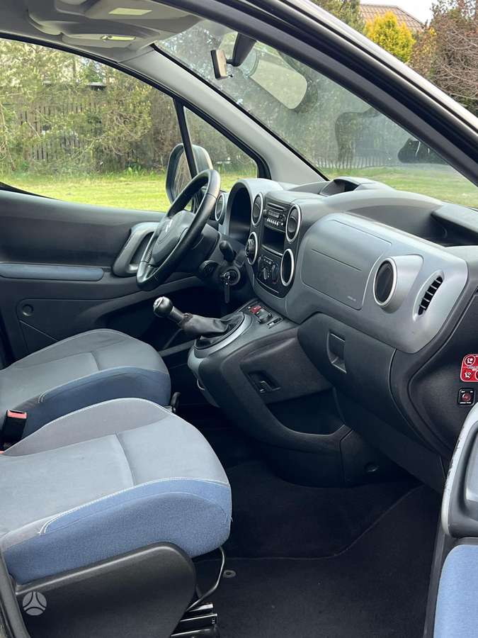 Citroen Berlingo 2011 — photo 6