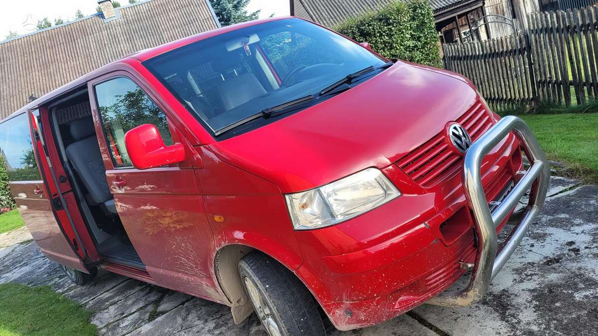 Volkswagen Transporter 2005 — engine 2461 cm³, 131 HP (96kW)