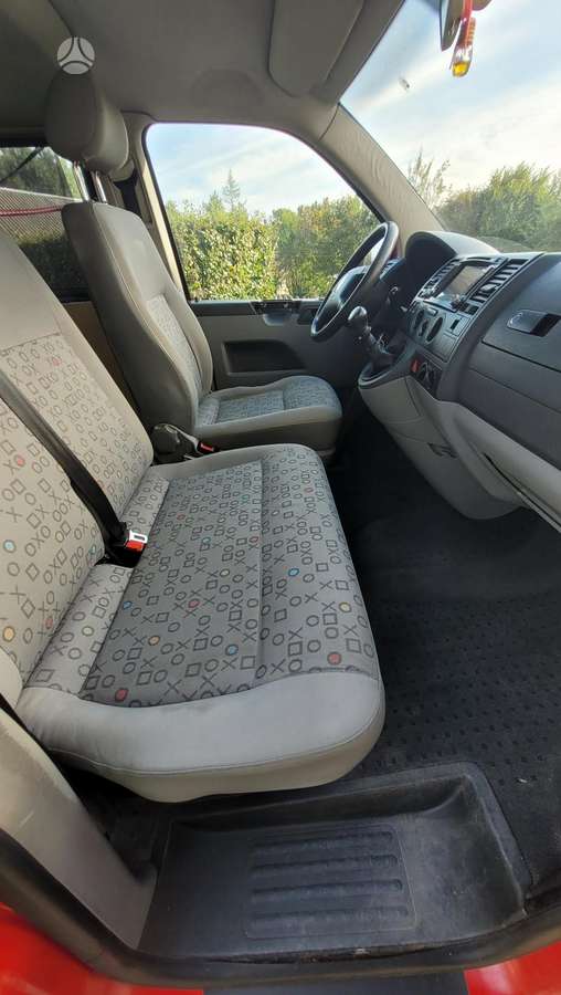 Volkswagen Transporter 2005 — photo 6