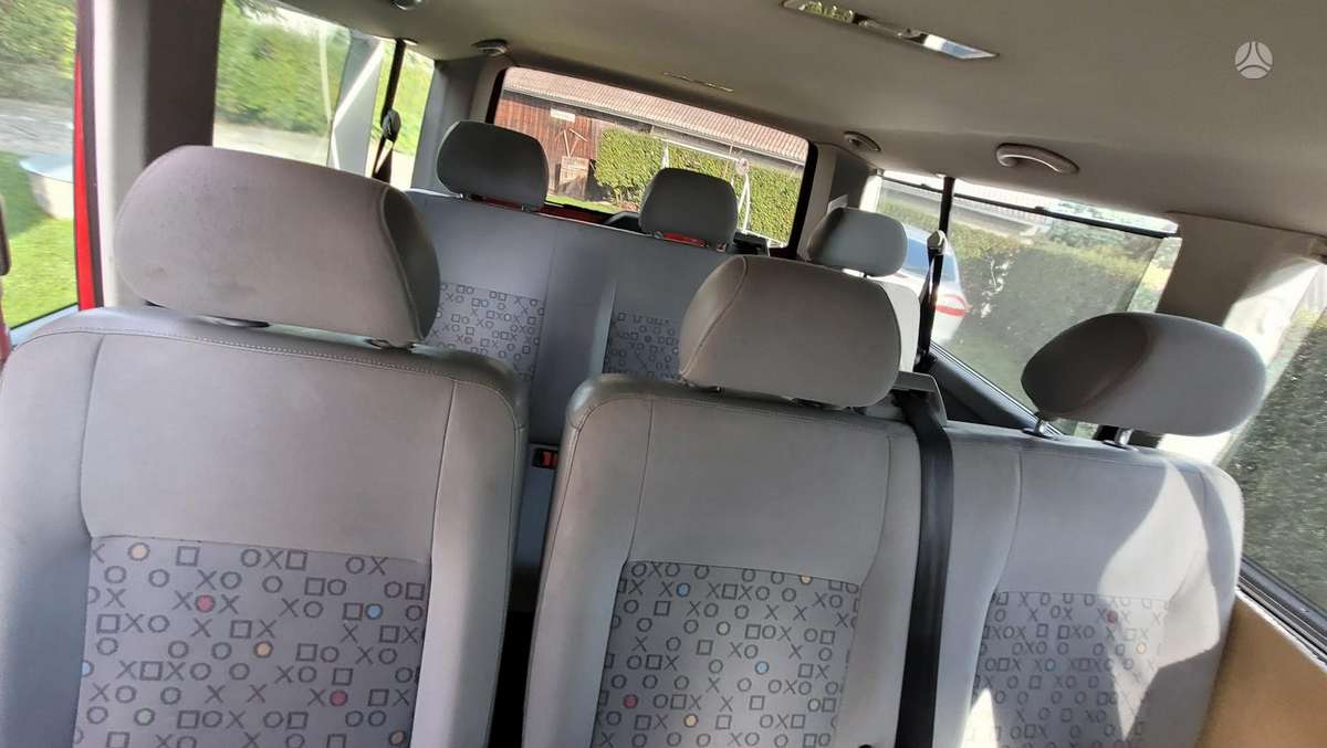 Volkswagen Transporter 2005 — photo 9