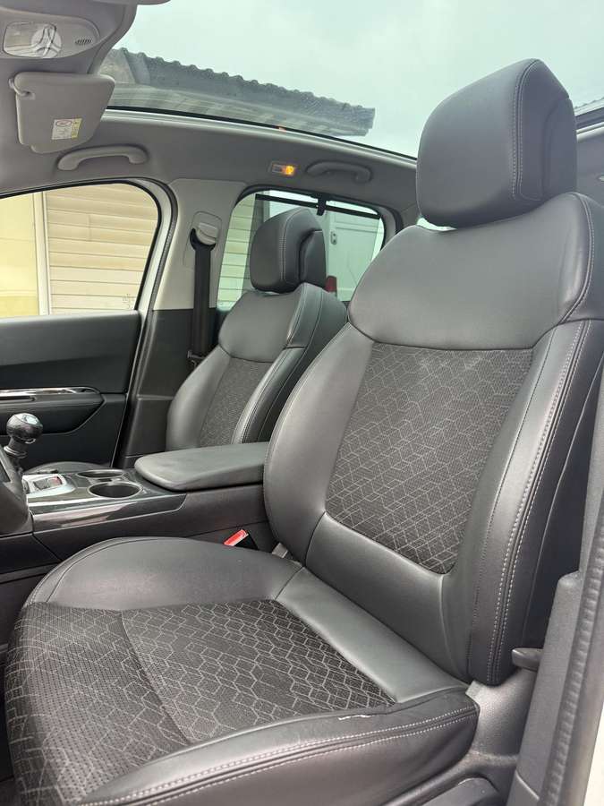 Peugeot 3008 2014 — photo 8