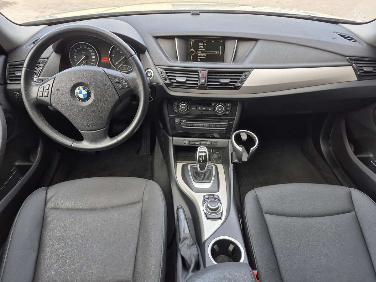 BMW X1 2013 — photo 22