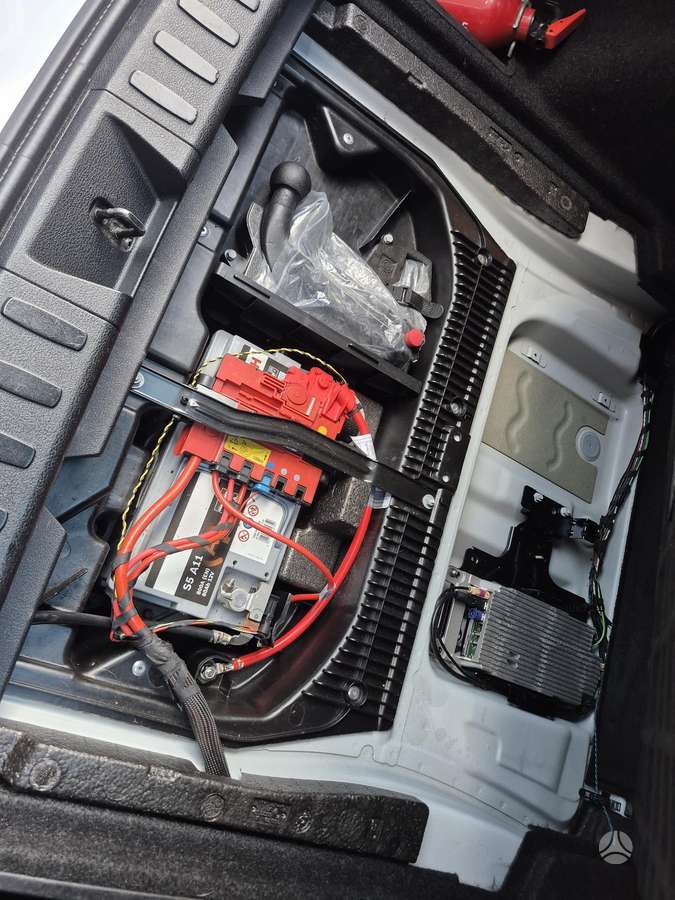 BMW X1 2013 — photo 33
