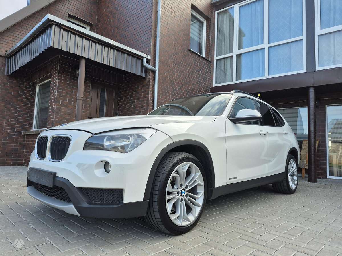BMW X1 2013 — photo 6