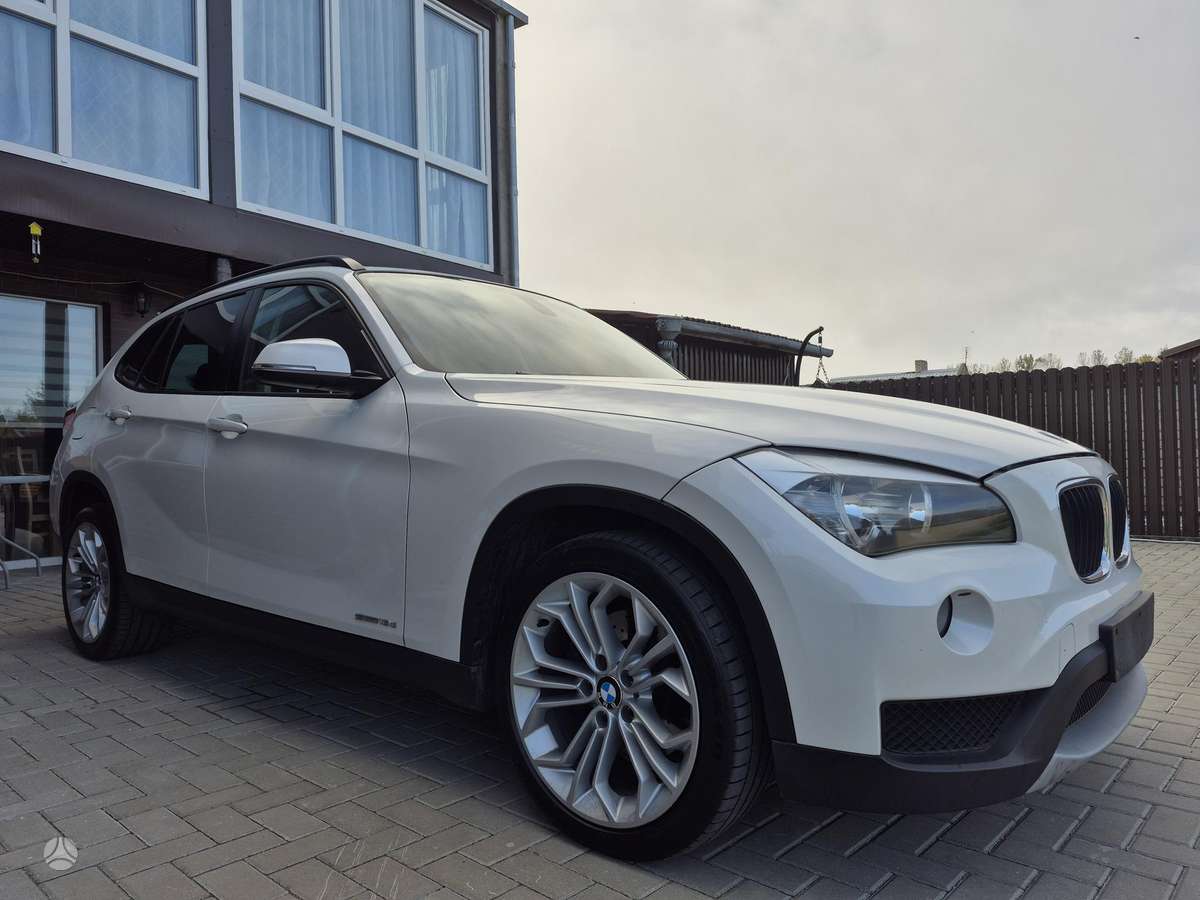 BMW X1 2013 — photo 7