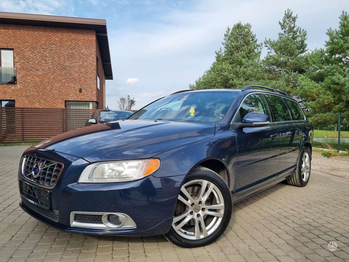 Volvo V70, 2013