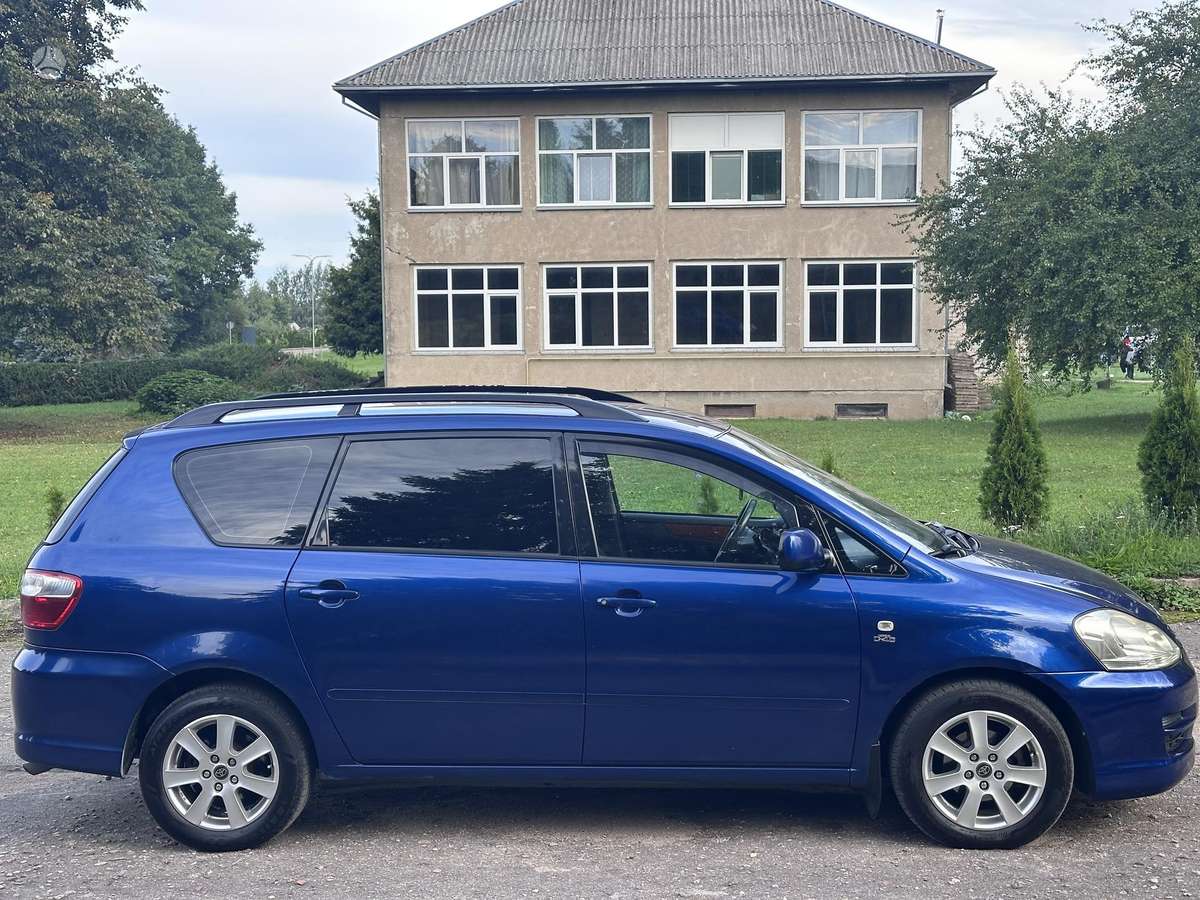 Toyota Avensis 2005 — engine 1995 cm³, 116 HP (85kW)