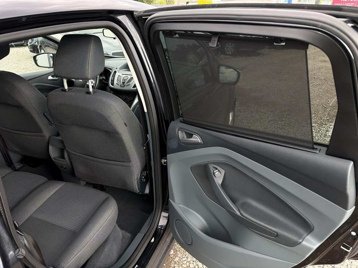 Ford C-MAX 2014 — photo 12