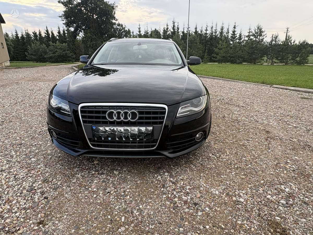 Audi A4 2009 — photo 6