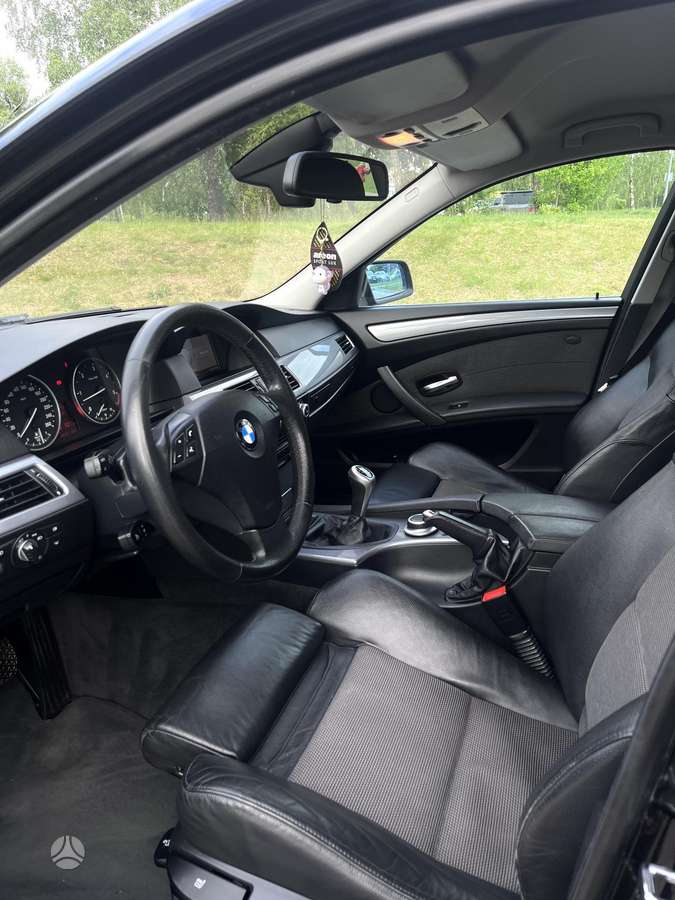 BMW 530 2007 — photo 15