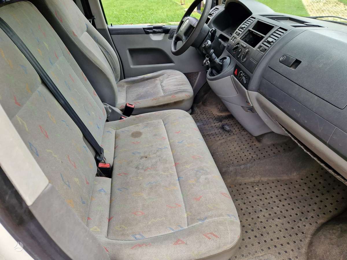 Volkswagen Transporter 2005 — photo 6