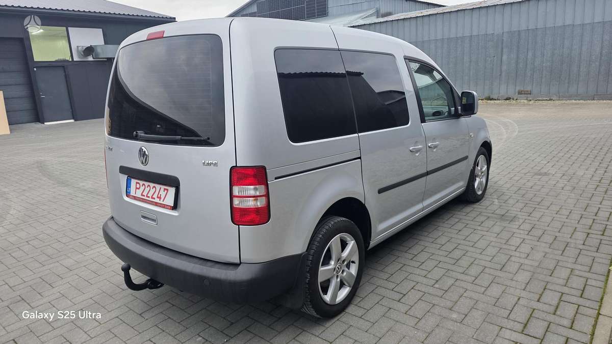 Volkswagen Caddy 2011 — photo 11