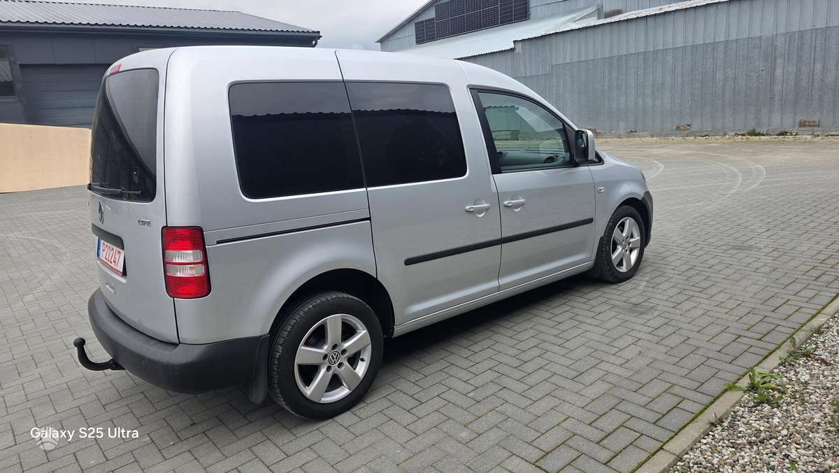 Volkswagen Caddy 2011 — photo 14
