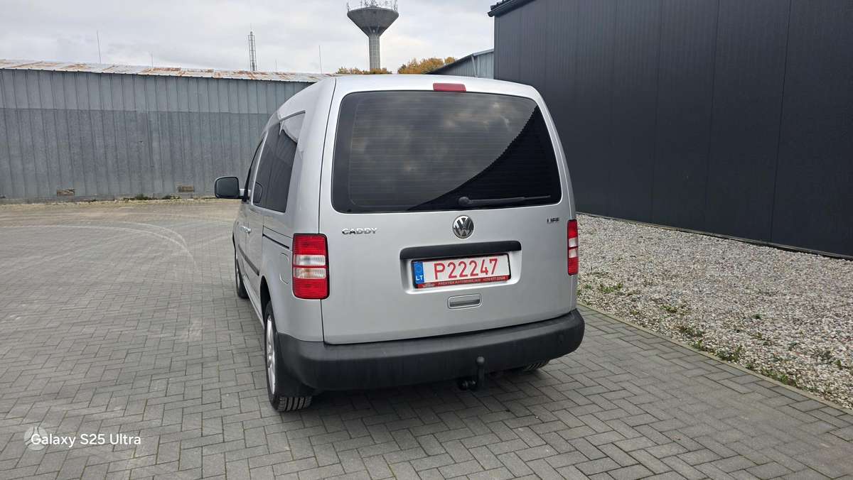 Volkswagen Caddy 2011 — photo 18