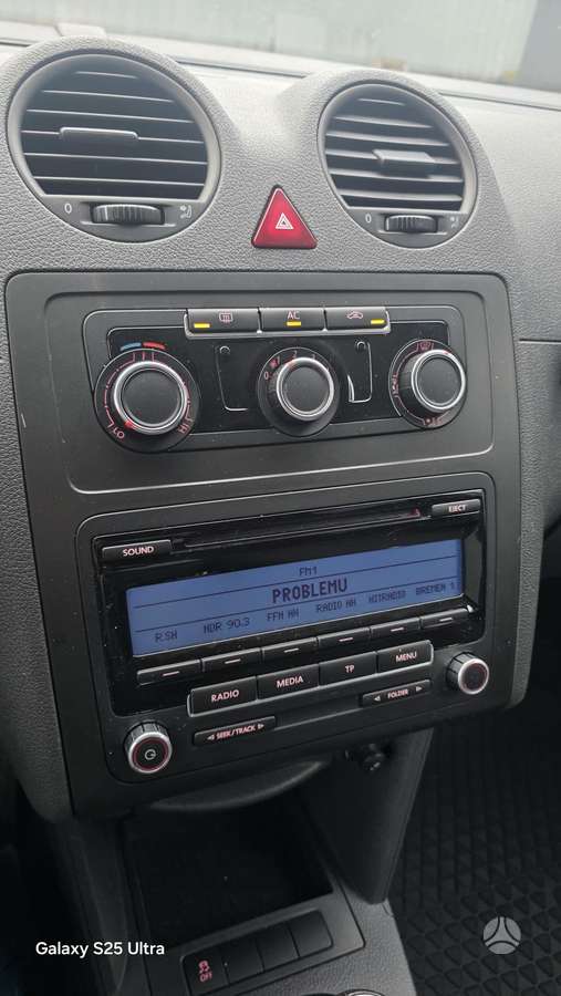 Volkswagen Caddy 2011 — photo 23