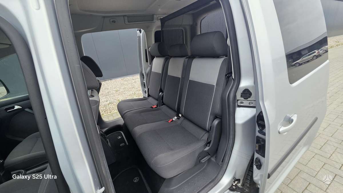 Volkswagen Caddy 2011 — photo 5