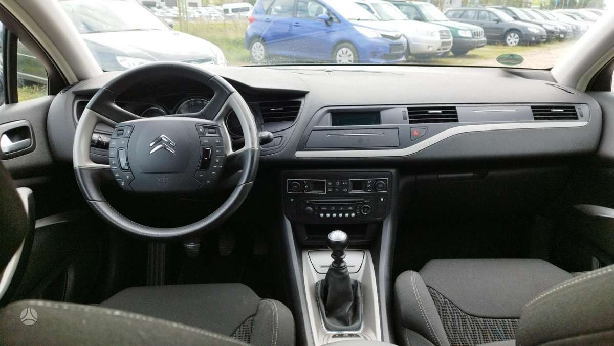 Citroen C5 2011 — photo 5