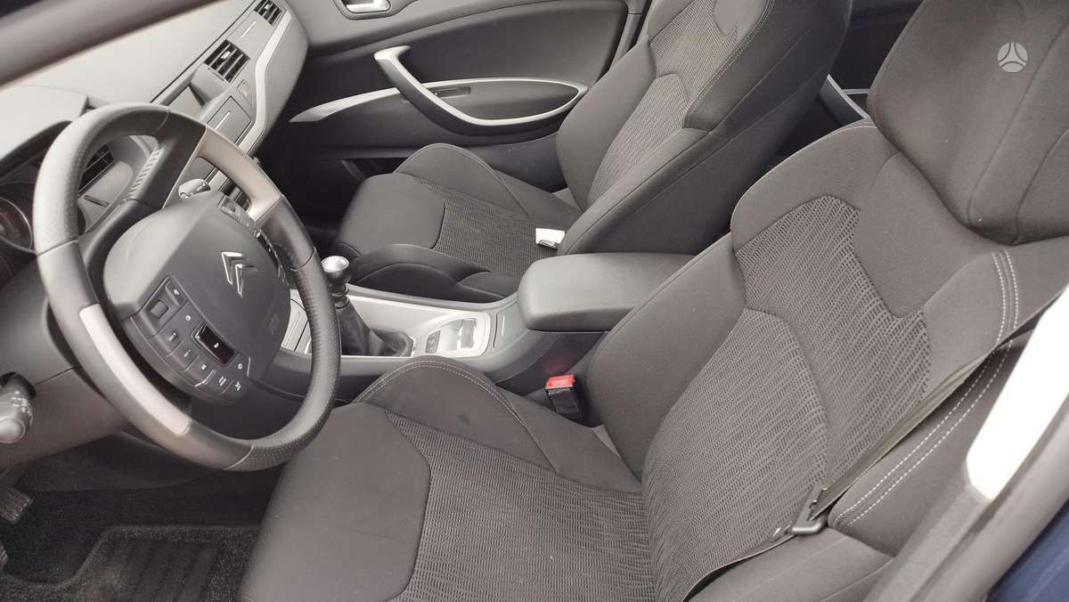 Citroen C5 2011 — photo 7