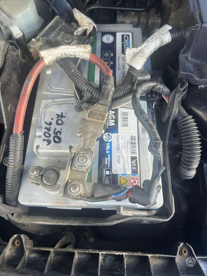 Land Rover 2011 — photo 12