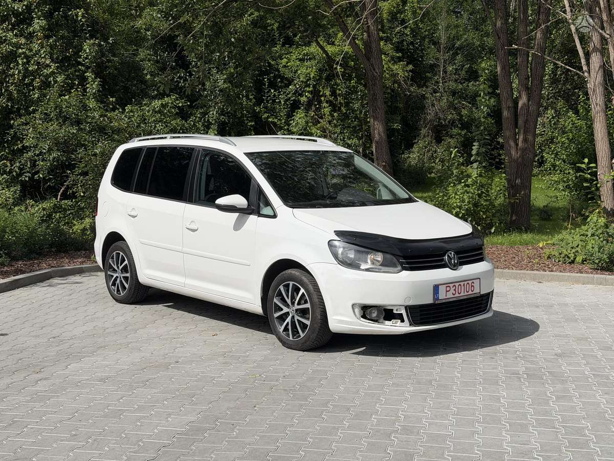 Volkswagen Touran 2011 — photo 7