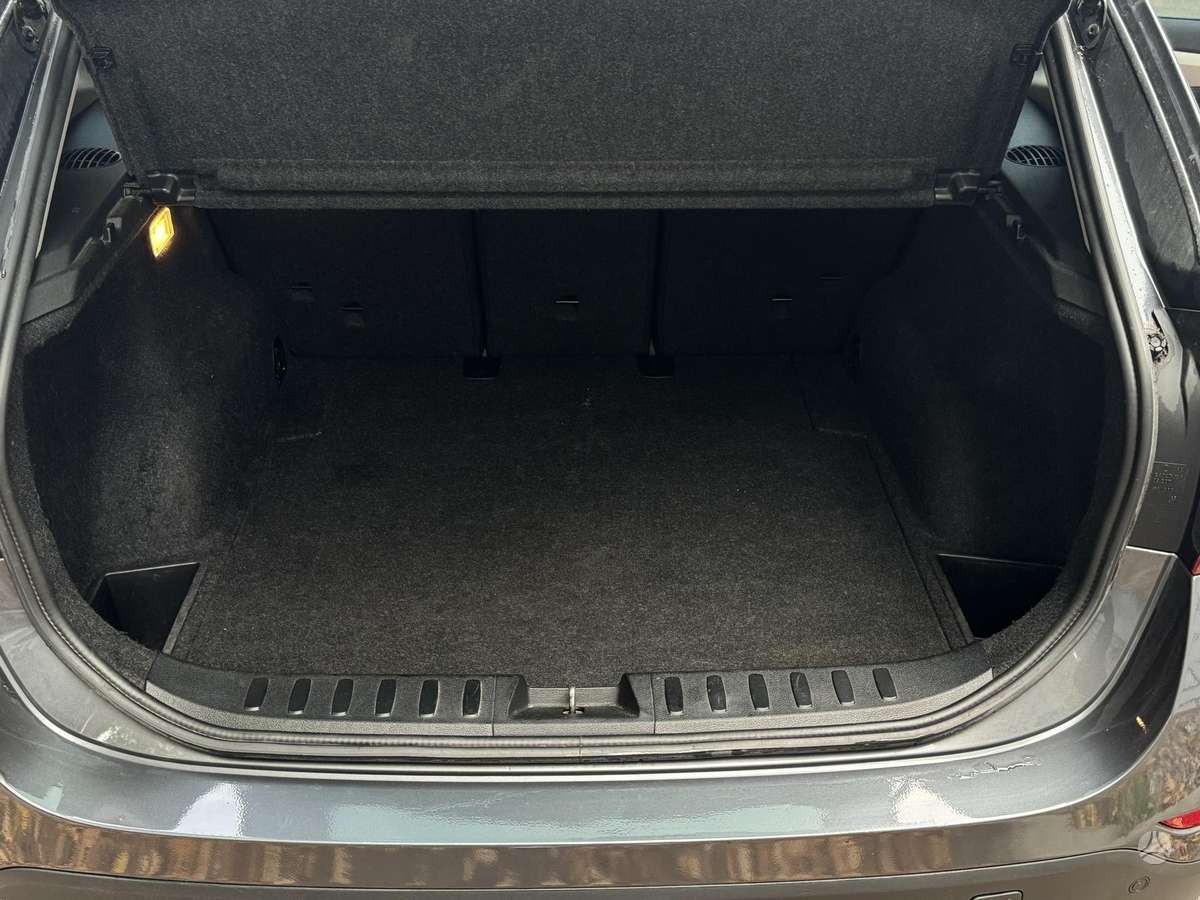 BMW X1 2013 — photo 8