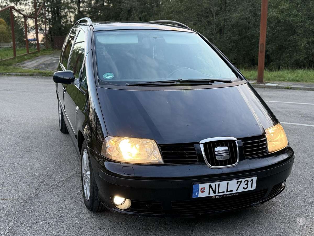 Seat Alhambra 2008 — фото 12