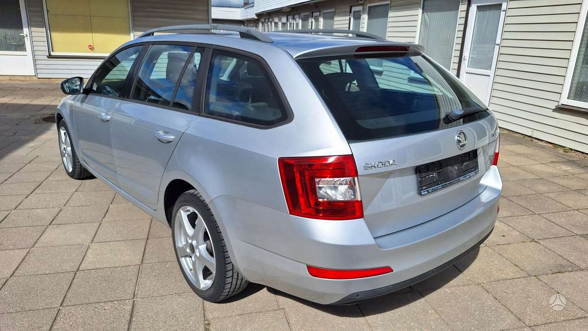 Skoda Octavia 2014 — фото 10