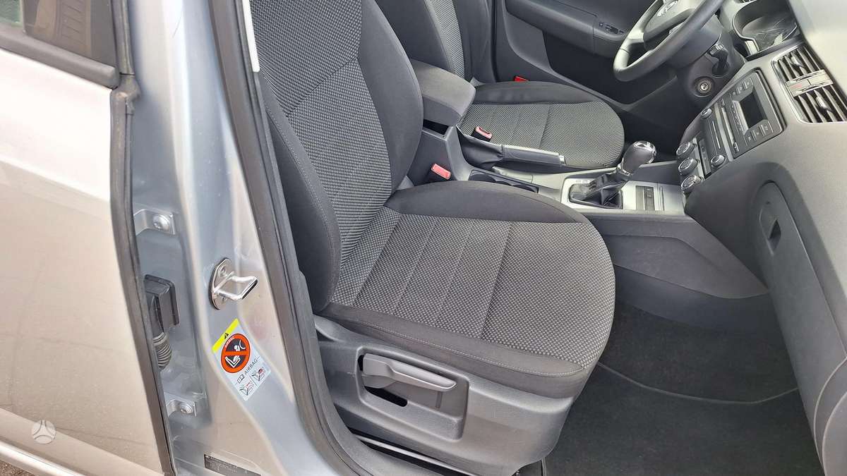 Skoda Octavia 2014 — фото 21