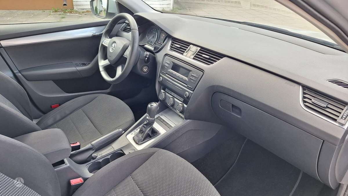 Skoda Octavia 2014 — фото 22