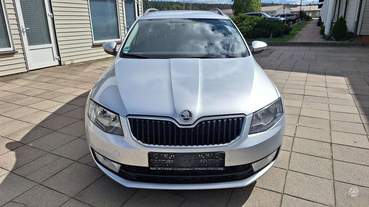 Skoda Octavia 2014 — салон