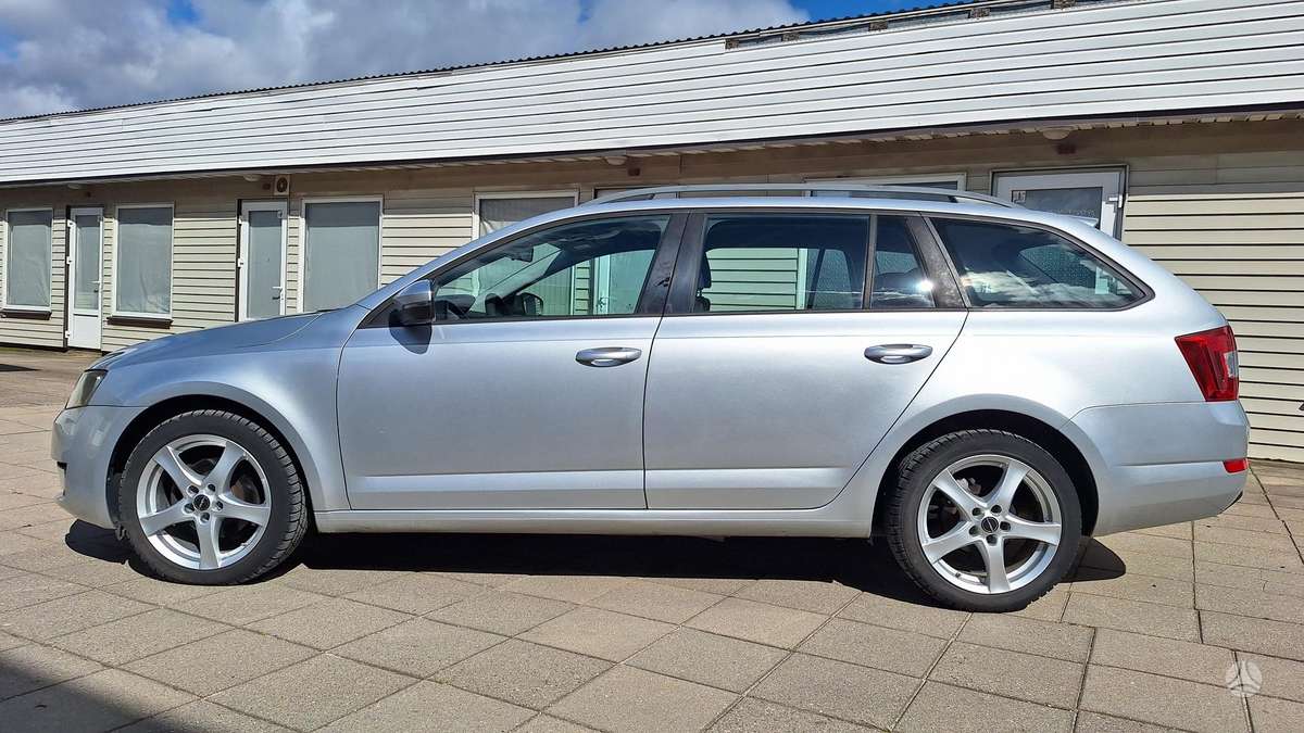 Skoda Octavia 2014 — фото 40
