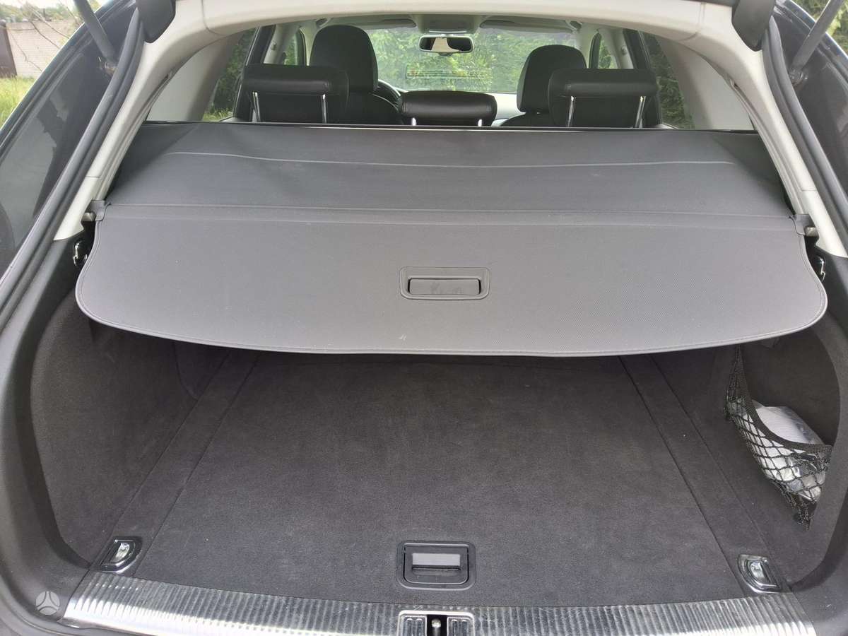 Audi A4 2009 — photo 7