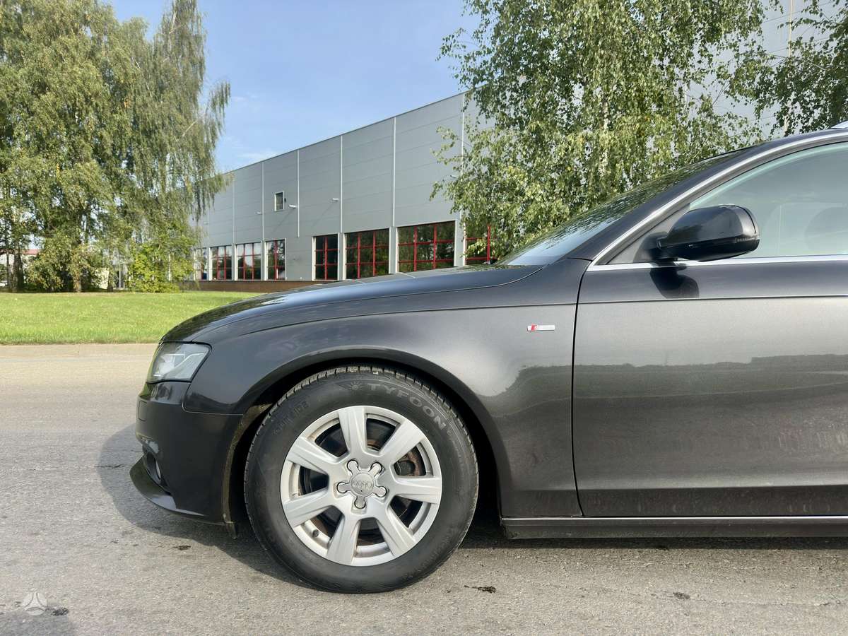 Audi A4 2009 — engine 1968 cm³, 143 HP (105kW)