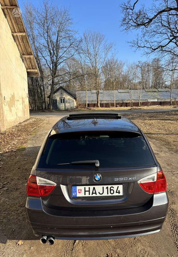 BMW 330 2007 — photo 19