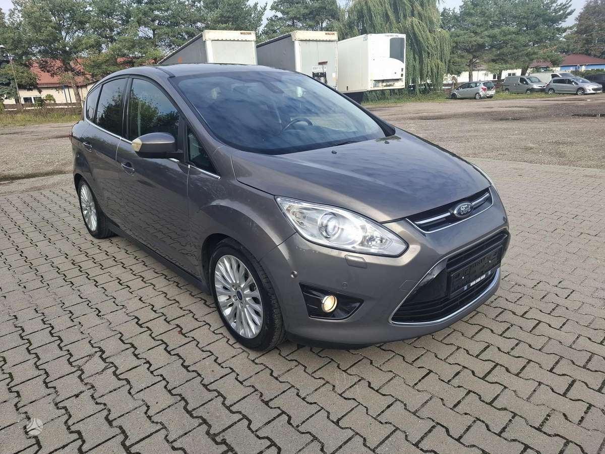 Ford C-MAX 2013 — вигляд ззаду