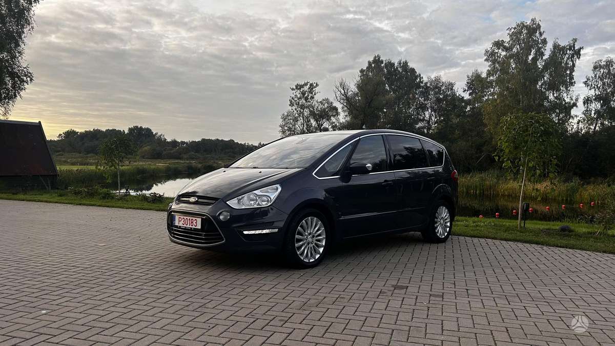 Ford S-MAX, 2010