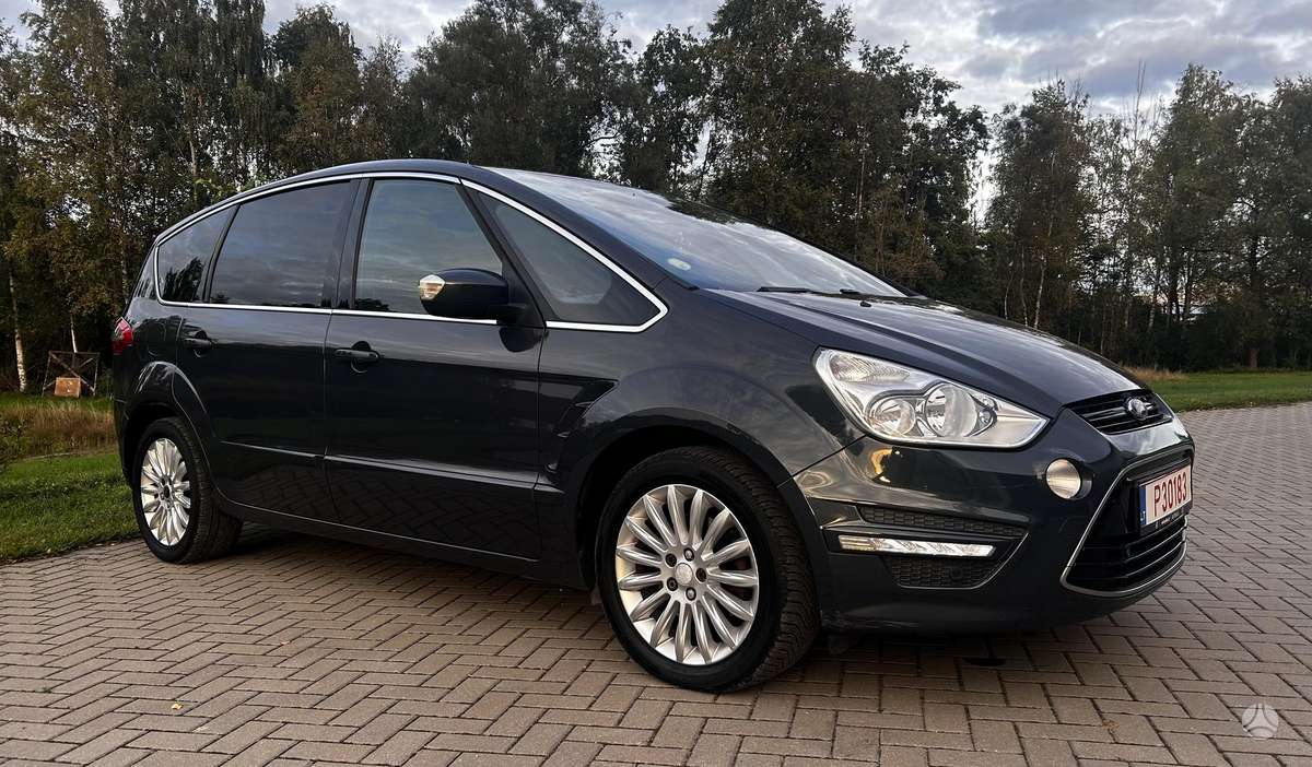 Ford S-MAX 2010 — photo 9