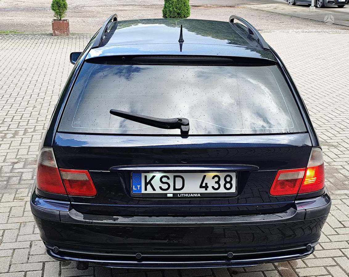 BMW 320 2004 — photo 11