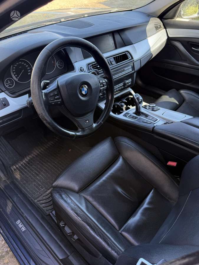 BMW 530 2011 — photo 5