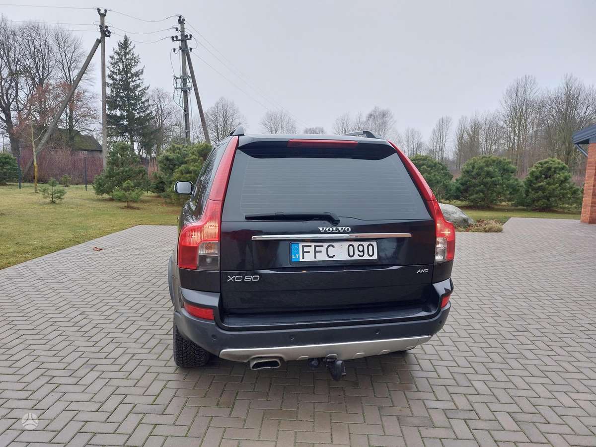 Volvo XC90 2006 — interior