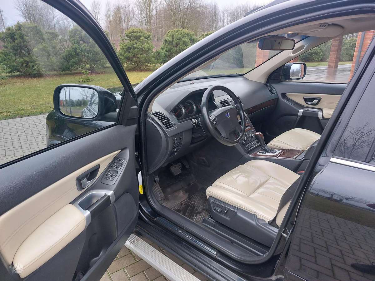 Volvo XC90 2006 — photo 9