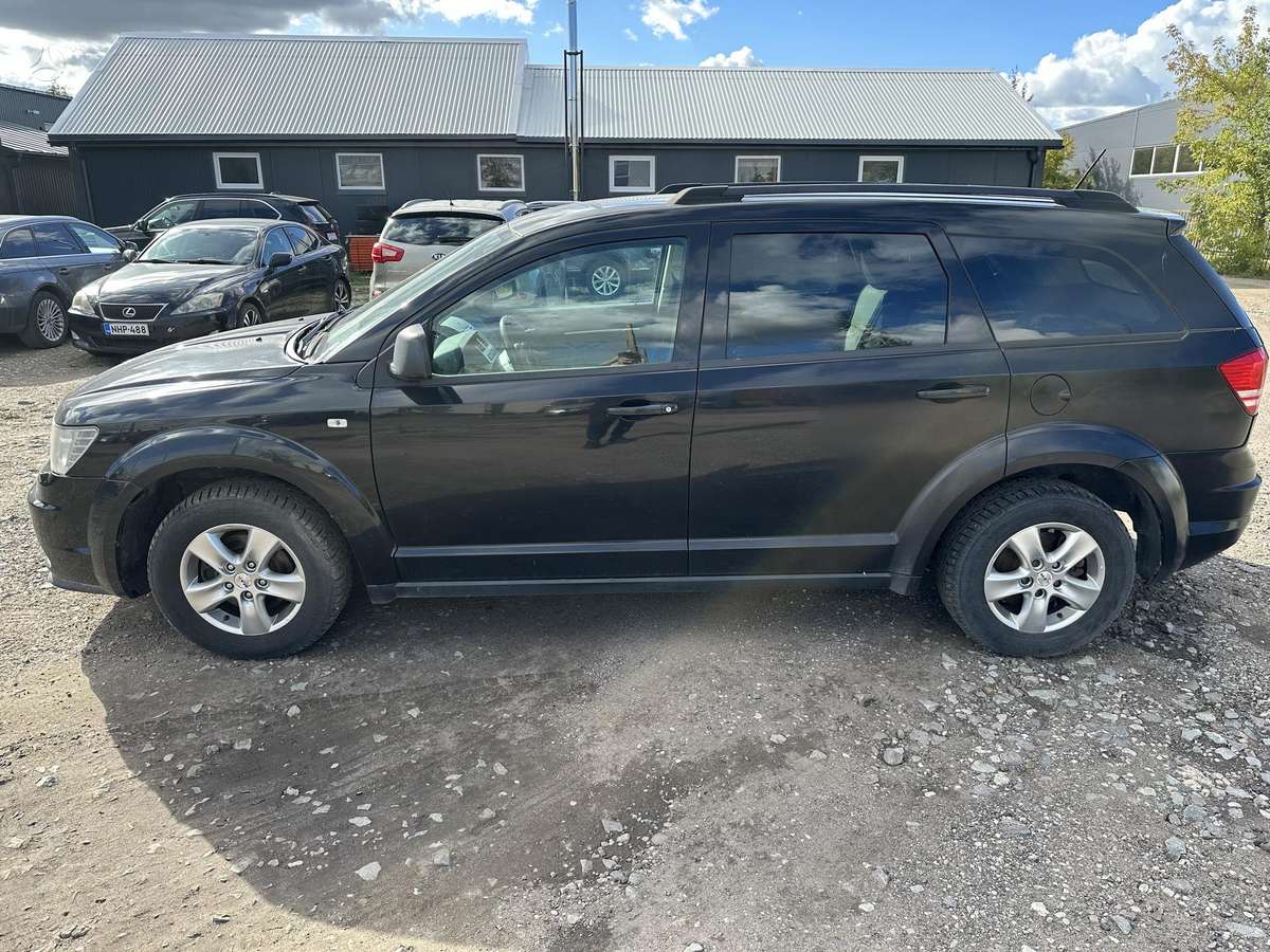 Dodge Journey 2009 — engine 2000 cm³, 140 HP (103kW)