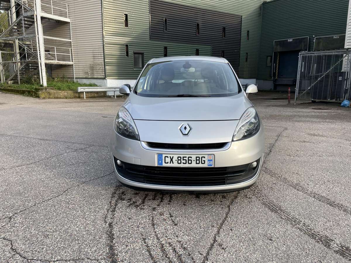 Renault Grand 2013 — rear view